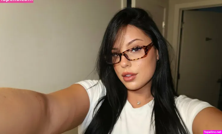 Thicknsw33t OnlyFans Thumbnail #C0KsxuY2dH