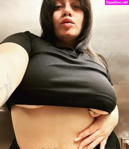 Thickpebblesxx OnlyFans Thumbnail #pPPTA7SiZo