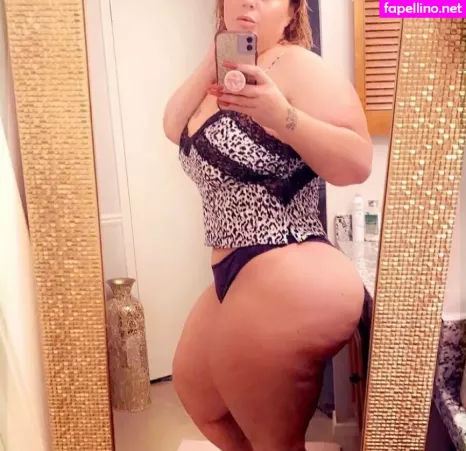Thickvanillabunny2 OnlyFans Thumbnail #oJ6UsHgZyS