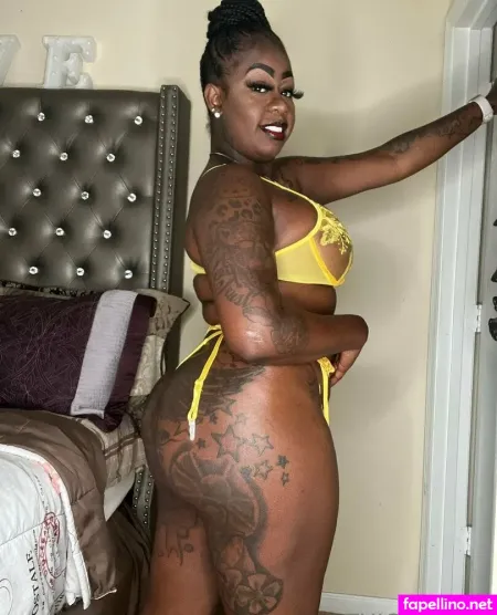 Thickzlovefree OnlyFans Thumbnail #TaAuzYQ5XD