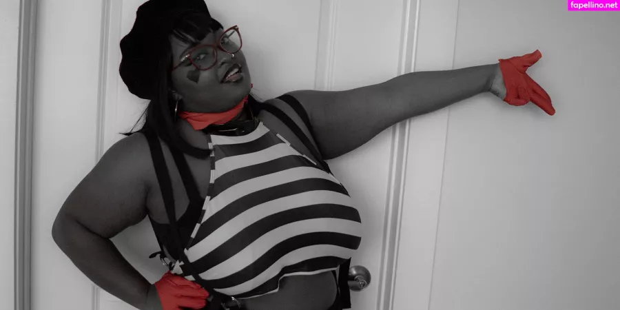 Thighlyinfluential OnlyFans Thumbnail #9vrzrcZnLn