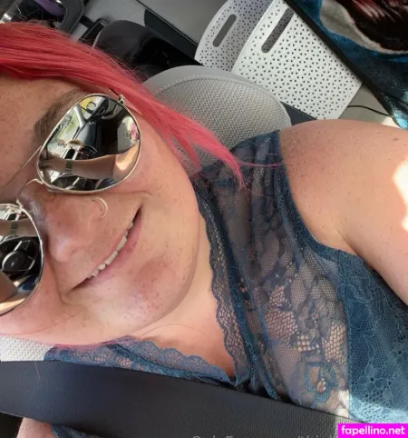 Thighsalotfree OnlyFans Thumbnail #O6EvlKx9MY
