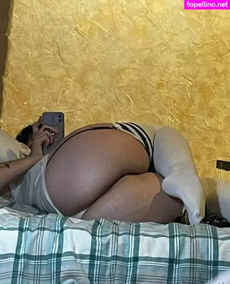 Thighsockstk OnlyFans Thumbnail #EKtLRrlC6E