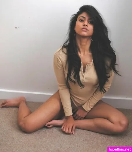 Thilini Hewa OnlyFans Thumbnail #c4Fli03EMO