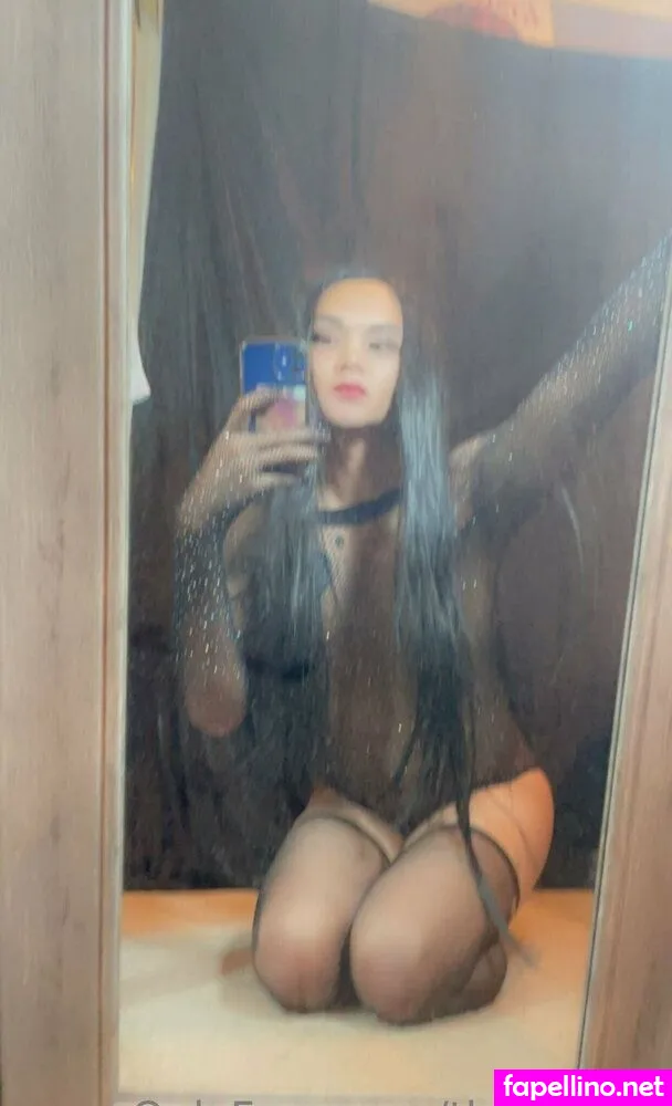 illvibethinny, thinbabyy Nude Leaked OnlyFans Photo #d6VLgyIeCI