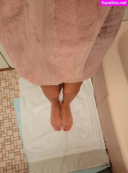 Thinbitch925 OnlyFans Thumbnail #0P9rI5F9yE