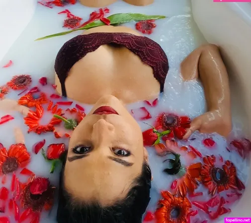 Thinking Nash OnlyFans Thumbnail #uasHjLJ7Wh