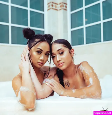 Thirsttraptv OnlyFans Thumbnail #XxlkpzU8d6