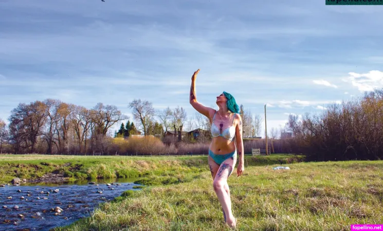 This Is Ariel Shayne OnlyFans Thumbnail #34oNUbF57U