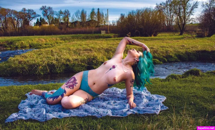 This Is Ariel Shayne OnlyFans Thumbnail #4ilzM4Vl5u