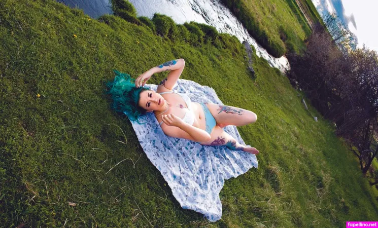 This Is Ariel Shayne OnlyFans Thumbnail #Q64T5AC7jO