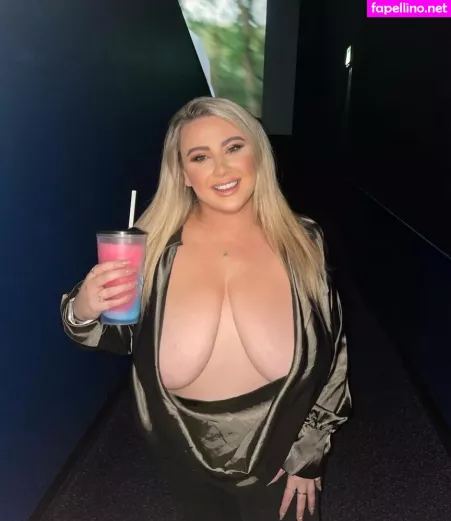 This Is Laura OnlyFans Thumbnail #JJz8ztBKPn