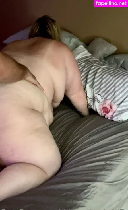 Thisguythatgirl7 2 0 OnlyFans Thumbnail #4QKtG1tuZw