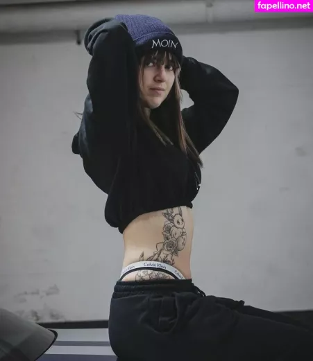 Thisislina 1 OnlyFans Thumbnail #mFxovXhxRY