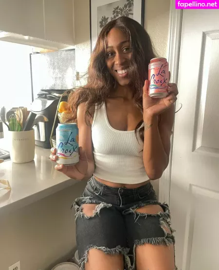 Thisorthatwithsunny OnlyFans Thumbnail #68UKvblHd0