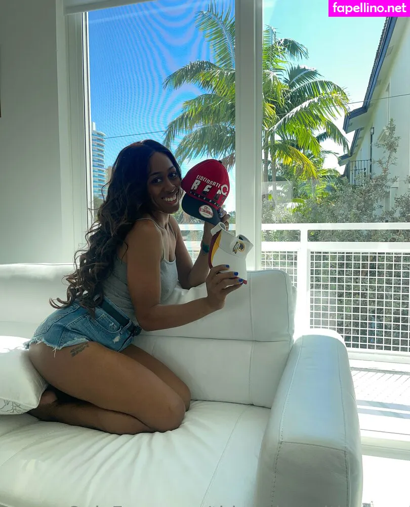 Sunny, thisorthatwithsunny Nude Leaked OnlyFans Photo #cYKFgp8VBx