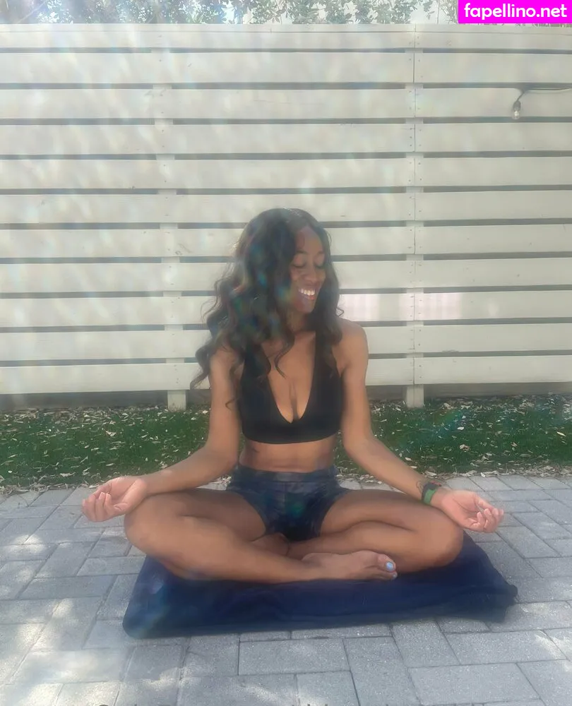 Sunny, thisorthatwithsunny Nude Leaked OnlyFans Photo #tFc7aJyxUA