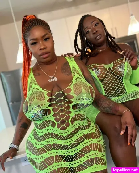 Thixenvixen OnlyFans Thumbnail #8cj5iCLdo8