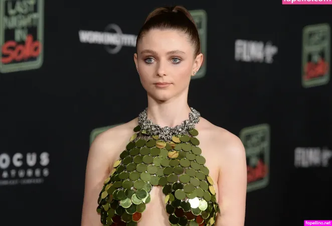 Thomasin Mckenzie OnlyFans Thumbnail #SYLCy4spnA