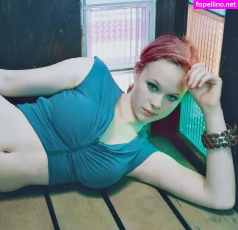 Thora Birch OnlyFans Thumbnail #Ur5J24LtFT