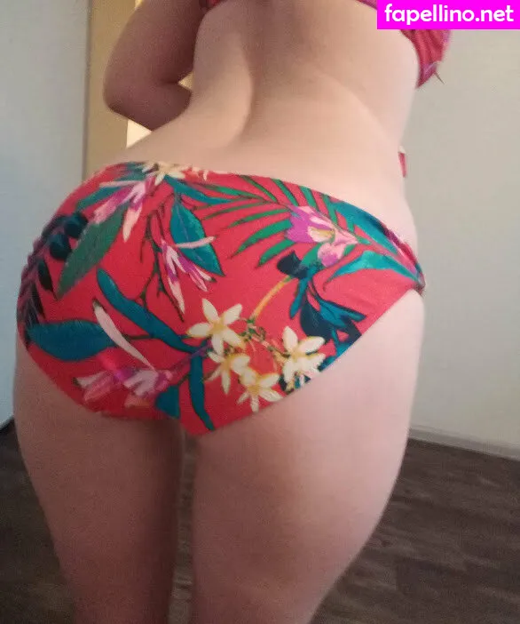 thoughtsandshotss, thoughtypraxis Nude Leaked OnlyFans Photo #H0WgQtbpov