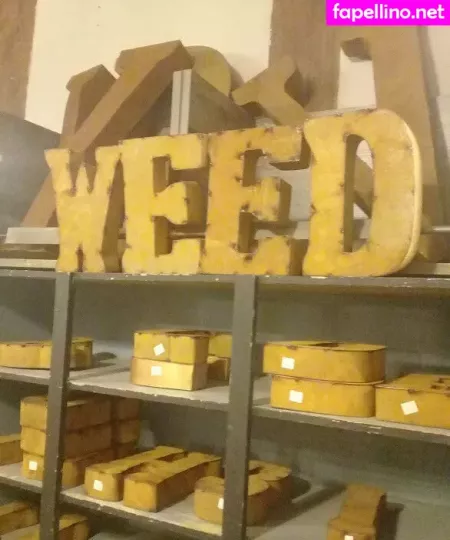 Thoughtypraxis OnlyFans Thumbnail #lpcI9zkwoY