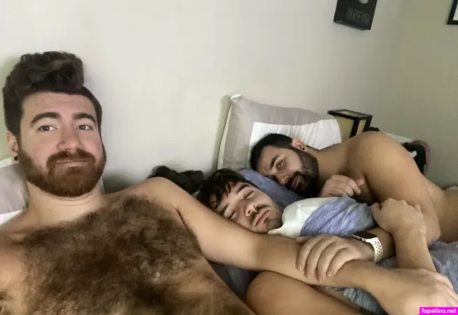 Thrupletrouble Main Profile Photo