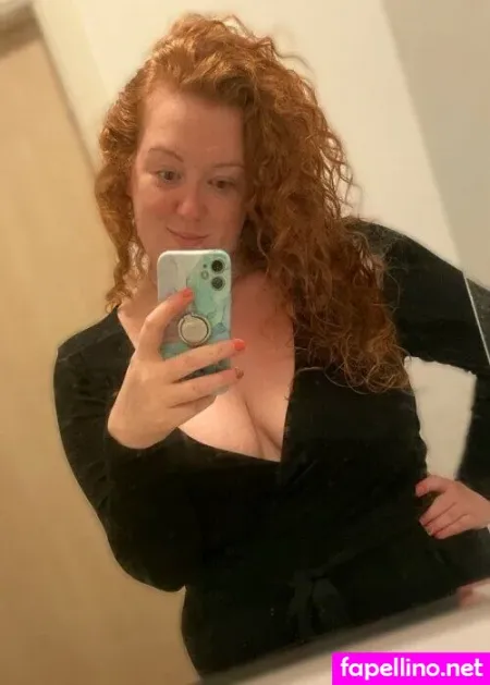 Thtredcurl OnlyFans Thumbnail #1Wa1I7j6Lx