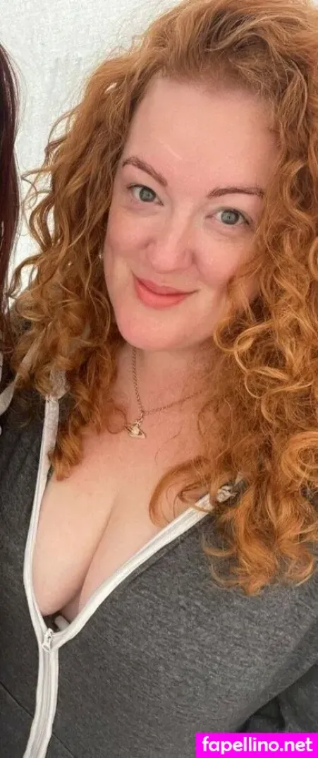 Thtredcurl OnlyFans Thumbnail #aEyiulQMwD