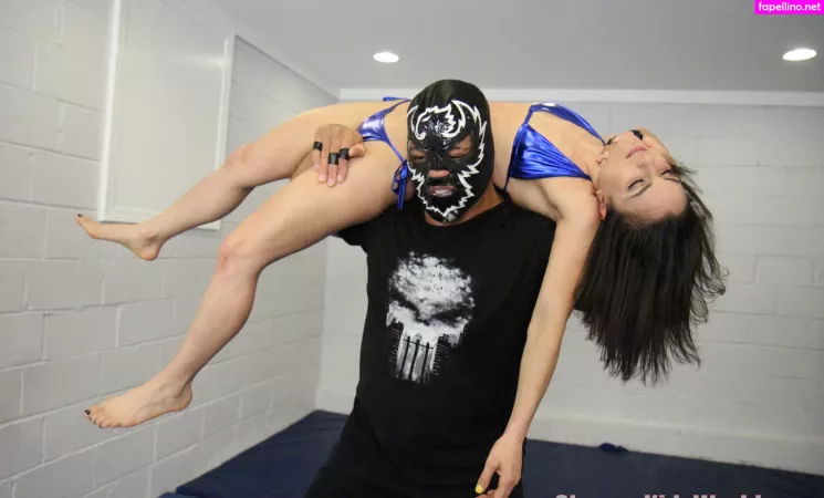 Thunder Rosa OnlyFans Thumbnail #kclDnspMhm