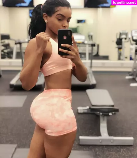 Thurriaa OnlyFans Thumbnail #TB7eg062Zz