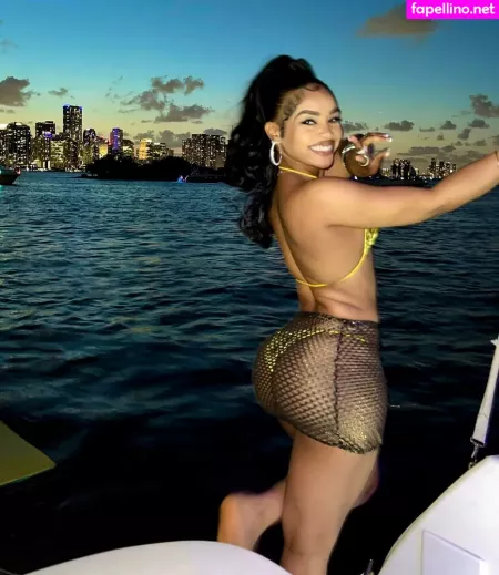 Thurriaa OnlyFans Thumbnail #o1Kqhr8n22