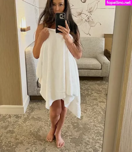Tia Carrere OnlyFans Thumbnail #9Cn78885C7