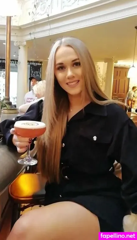 Tia Collins OnlyFans Thumbnail #LURNFux8Yj