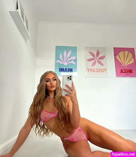 Tia Collins OnlyFans Thumbnail #UNHr3AASiI