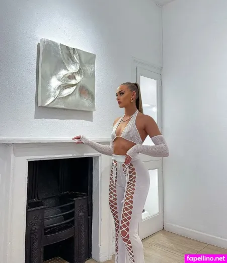 Tia Collins OnlyFans Thumbnail #VL8o4h6JXA