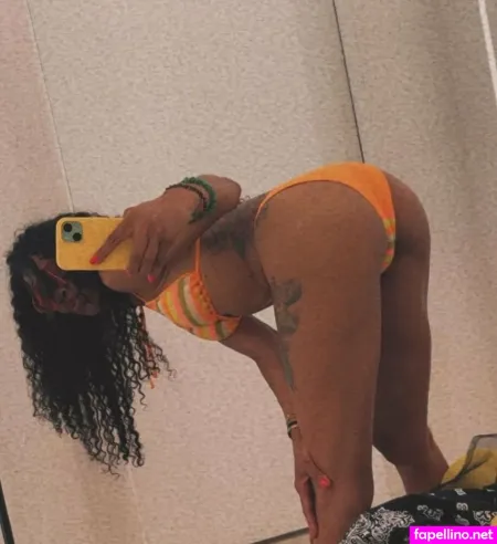 Tia Kemp OnlyFans Thumbnail #osCPeaGdaO