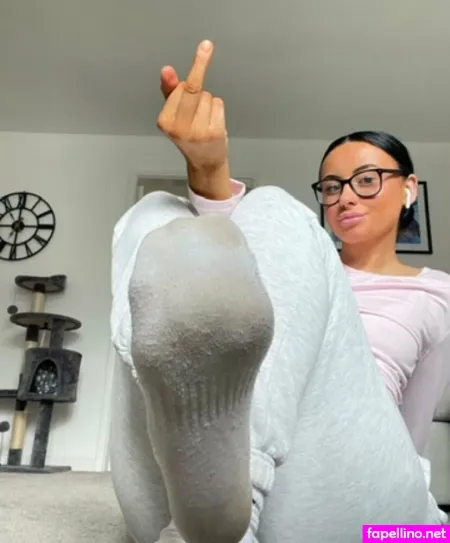 Tia Louise Cateer OnlyFans Thumbnail #R6pcok6CR5
