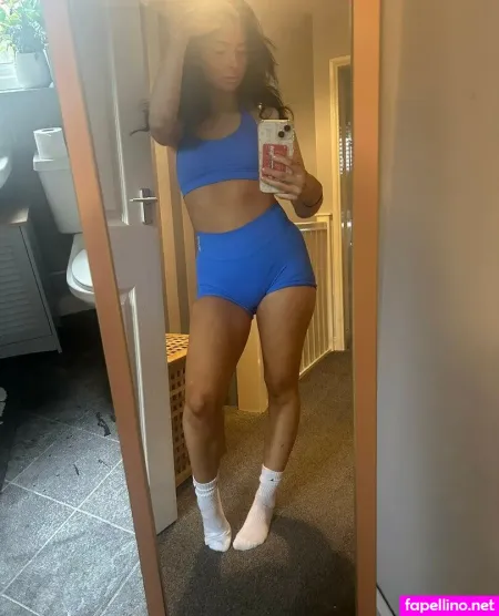 Tia Louise Cateer OnlyFans Thumbnail #RPm2ZZF6D1