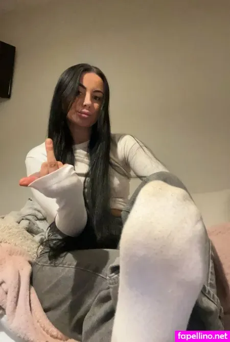 Tia Louise Cateer OnlyFans Thumbnail #Sv6TCzPywf