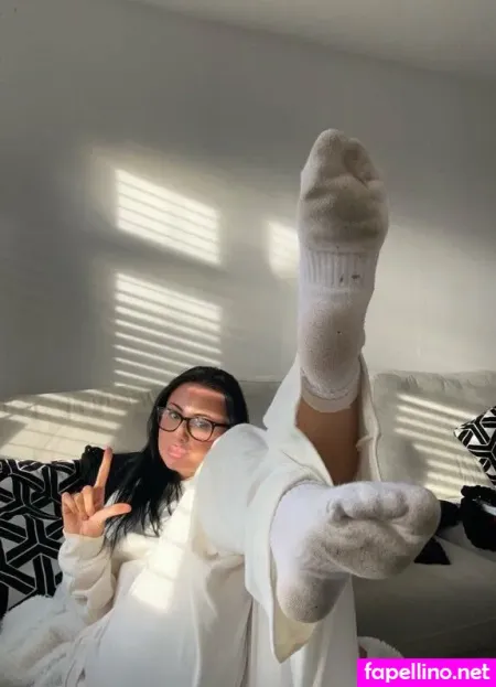 Tia Louise Cateer OnlyFans Thumbnail #oxAWdY7wi7