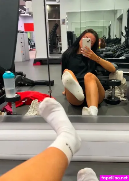 Tia Louise Cateer OnlyFans Thumbnail #vs2fHYH2Rd