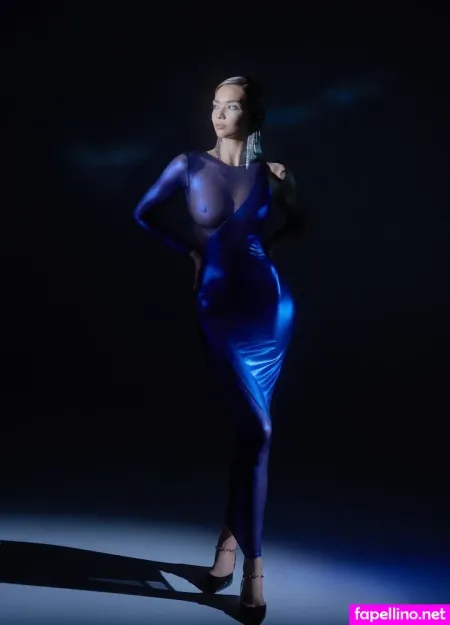 Tia Mallia OnlyFans Thumbnail #OvJ8gVtMw5