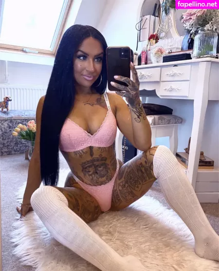 Tia Mendez OnlyFans Thumbnail #moBour4wjA