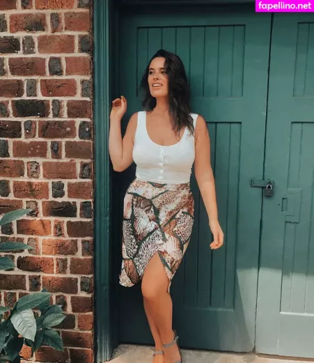 Tia Provost OnlyFans Thumbnail #E9LIfFJQTK