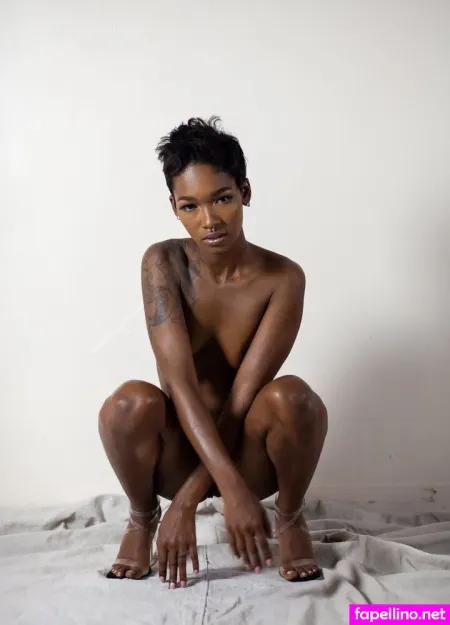 Tia Reid OnlyFans Thumbnail #AhfYuZNpXW