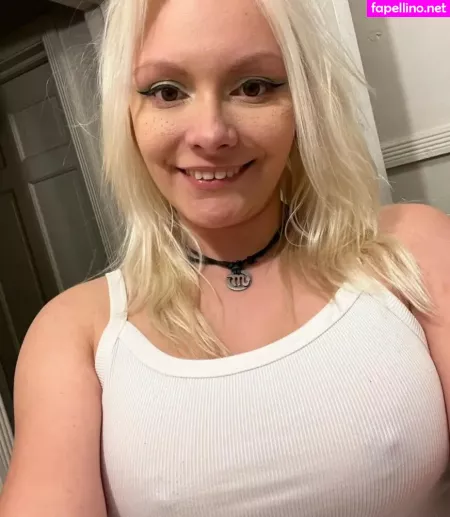 Tiabeaniesbeanpage OnlyFans Thumbnail #DUW8APaOBa