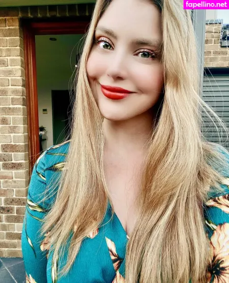 Tiahlicious OnlyFans Thumbnail #Sl9XqpAloI