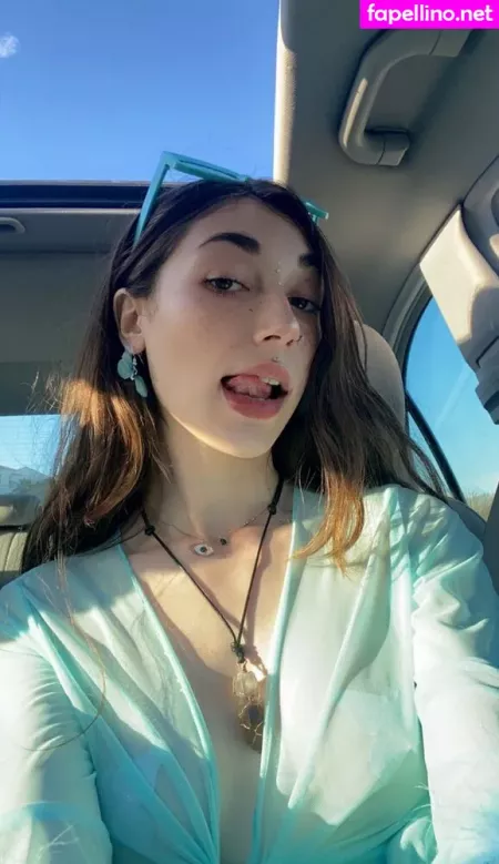 Tiana Blow OnlyFans Thumbnail #xAoLxSJVxJ