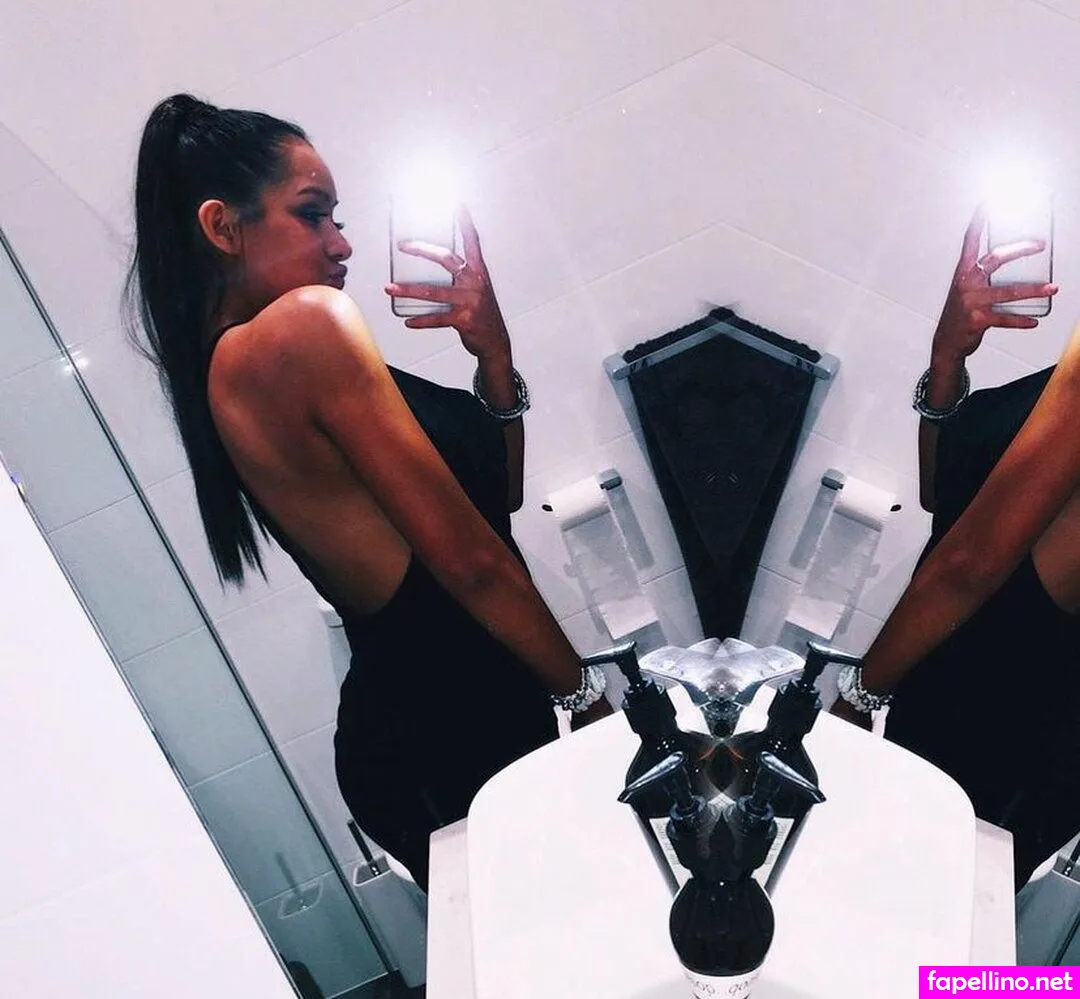 tiana_hr, tianapaea_ Nude Leaked OnlyFans Photo #ASU6Fnjo09
